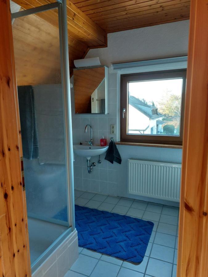 Dachgeschosswohnung Mit Burgblick In Kues 贝恩卡斯特尔-屈斯 外观 照片