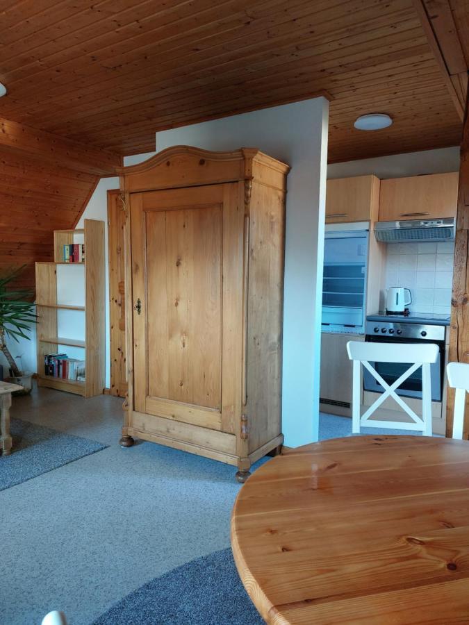 Dachgeschosswohnung Mit Burgblick In Kues 贝恩卡斯特尔-屈斯 外观 照片