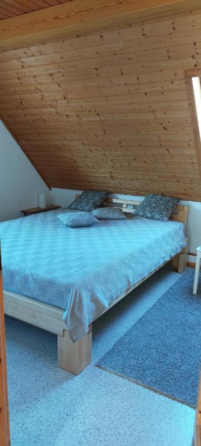 Dachgeschosswohnung Mit Burgblick In Kues 贝恩卡斯特尔-屈斯 外观 照片